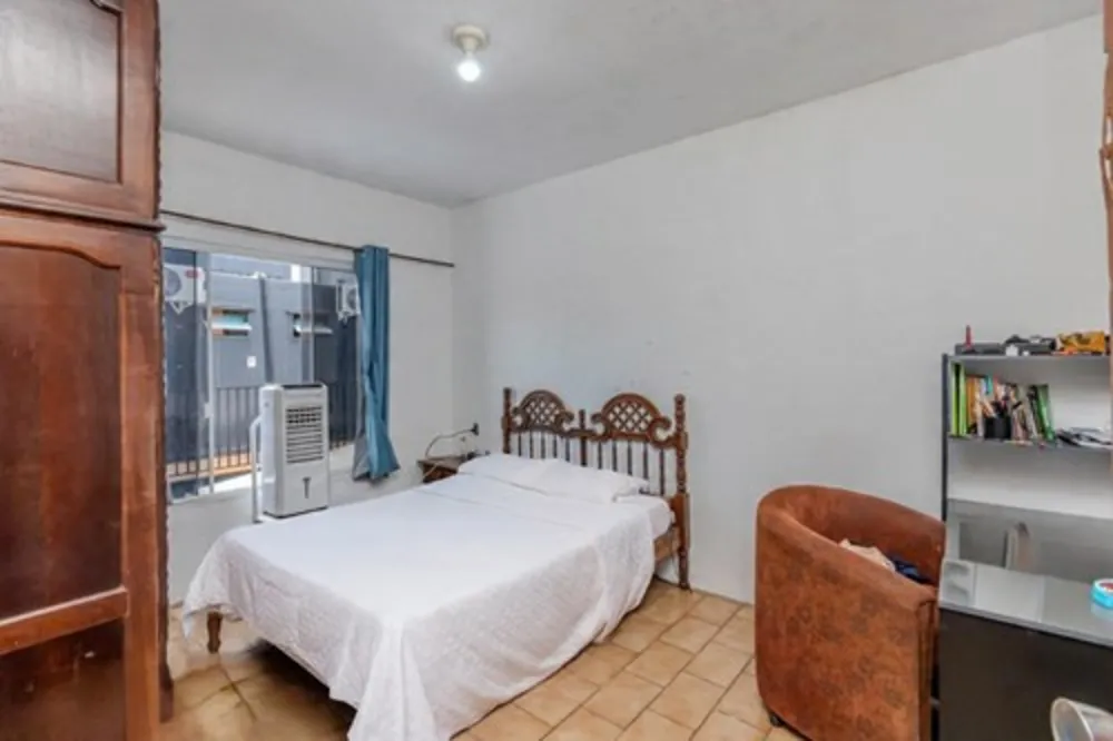 Casa, 5 quartos, 300 m² - Foto 1