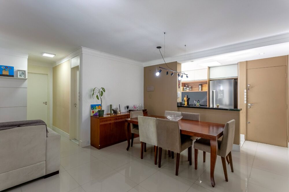 Apartamento à venda com 2 quartos, 69m² - Foto 3