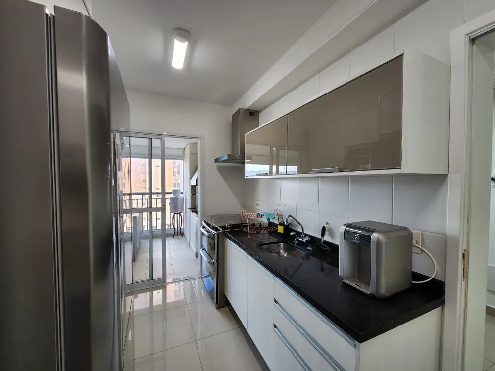 Apartamento, 3 quartos, 145 m² - Foto 2
