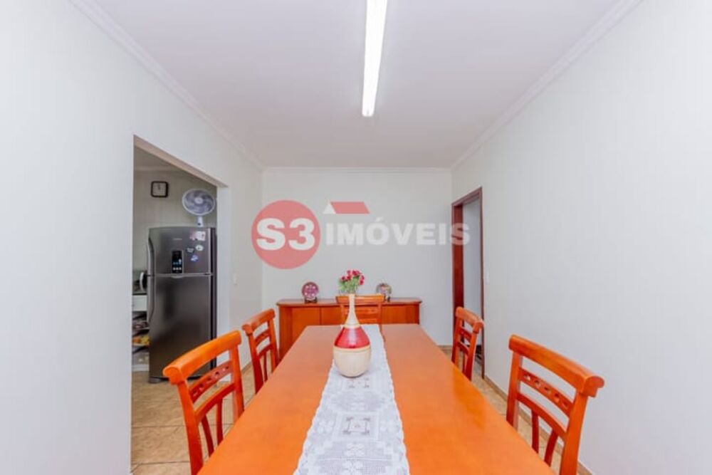 Casa, 3 quartos, 202 m² - Foto 4