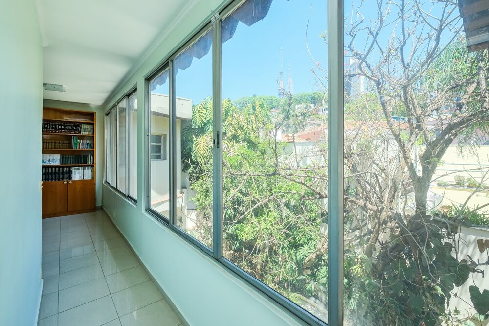 Casa, 4 quartos, 269 m² - Foto 1