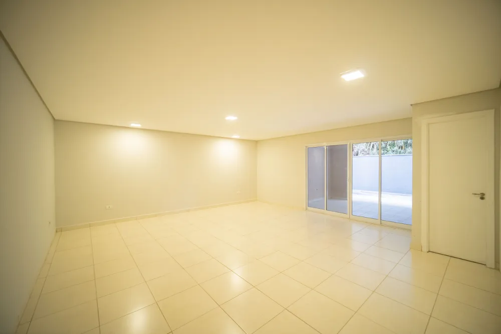 Casa, 3 quartos, 213 m² - Foto 2