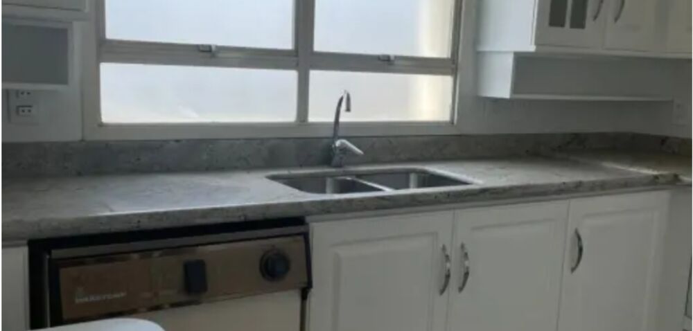 Apartamento à venda com 3 quartos, 156m² - Foto 3