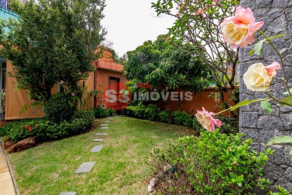 Casa, 624 m² - Foto 2