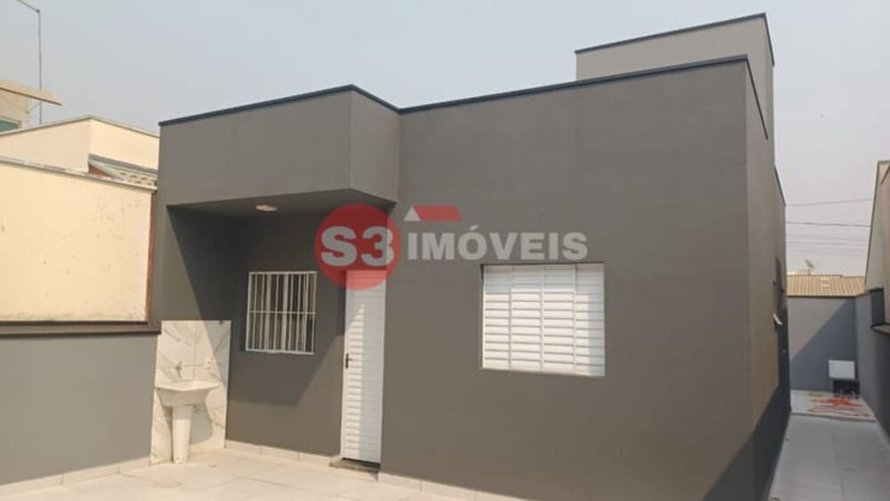 Casa à venda com 2 quartos, 50m² - Foto 1