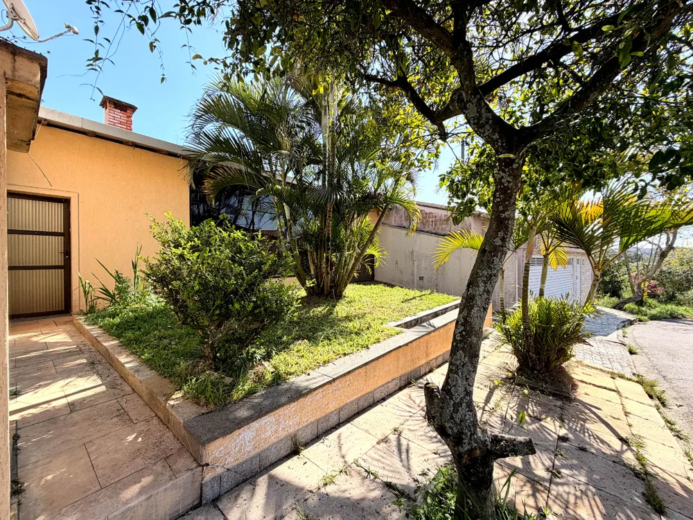 Casa, 4 quartos, 255 m² - Foto 1