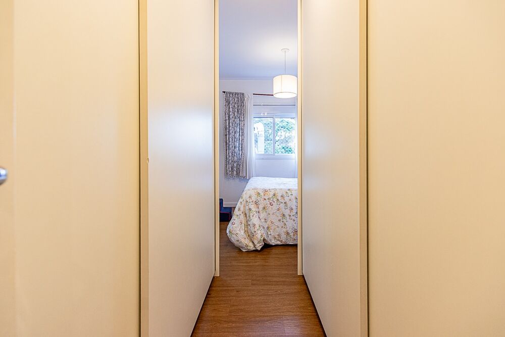 Apartamento à venda com 3 quartos, 108m² - Foto 3