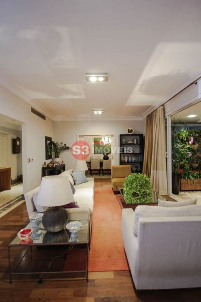 Apartamento à venda com 3 quartos, 264m² - Foto 4