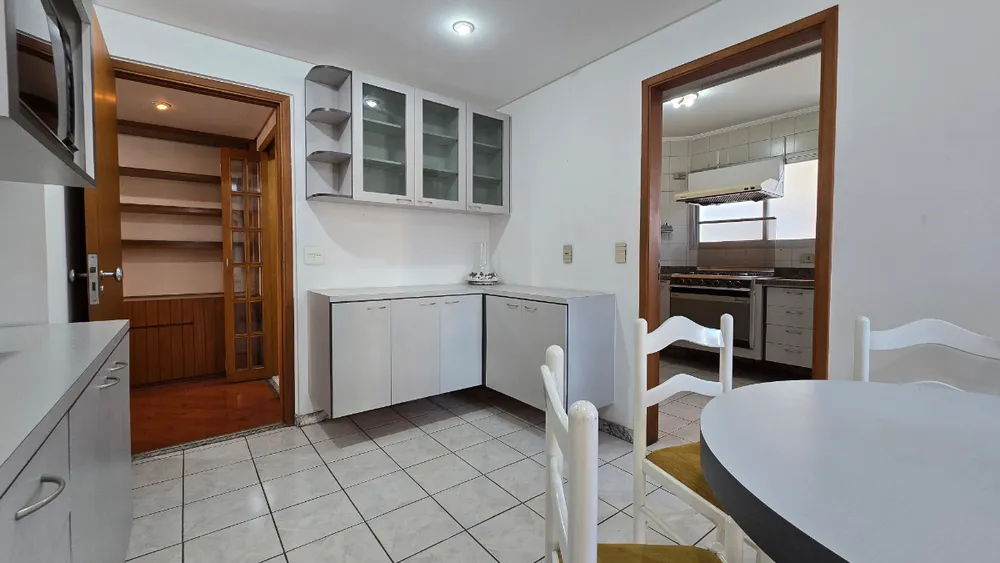 Apartamento, 4 quartos, 190 m² - Foto 3