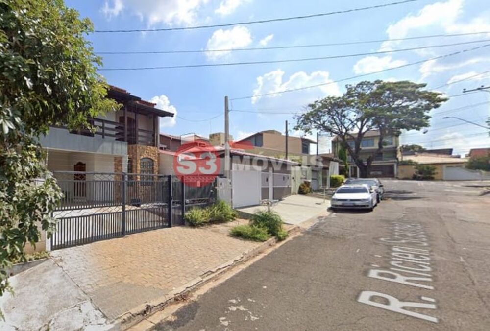 Casa, 4 quartos, 235 m² - Foto 2