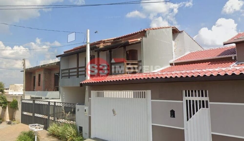 Casa, 4 quartos, 235 m² - Foto 3