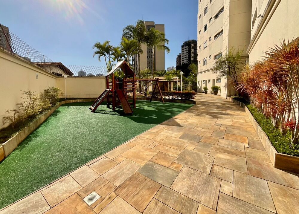 Apartamento à venda com 3 quartos, 128m² - Foto 2