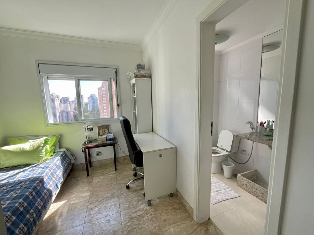 Apartamento à venda com 3 quartos, 128m² - Foto 4