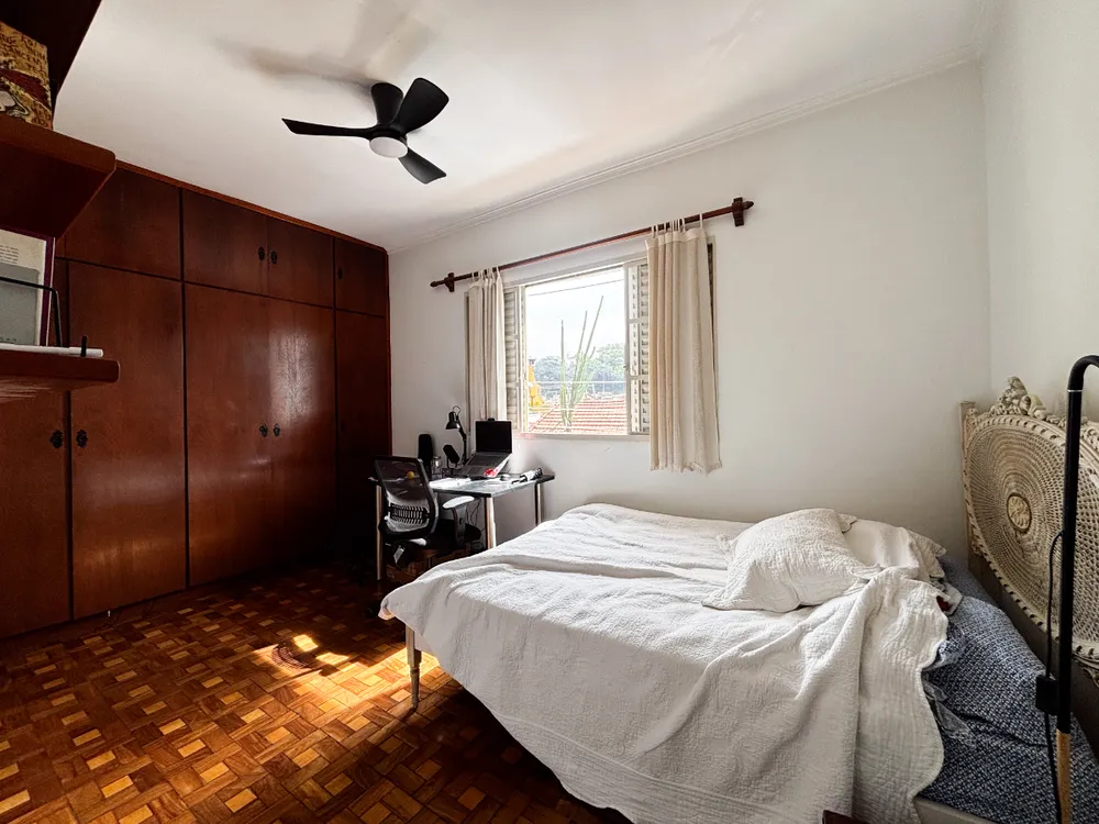 Casa, 4 quartos, 222 m² - Foto 1