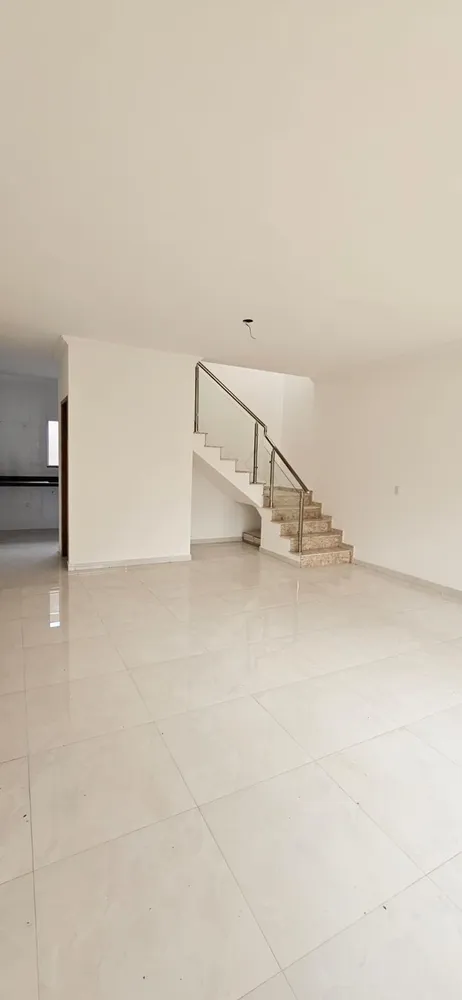 Casa, 3 quartos, 95 m² - Foto 1