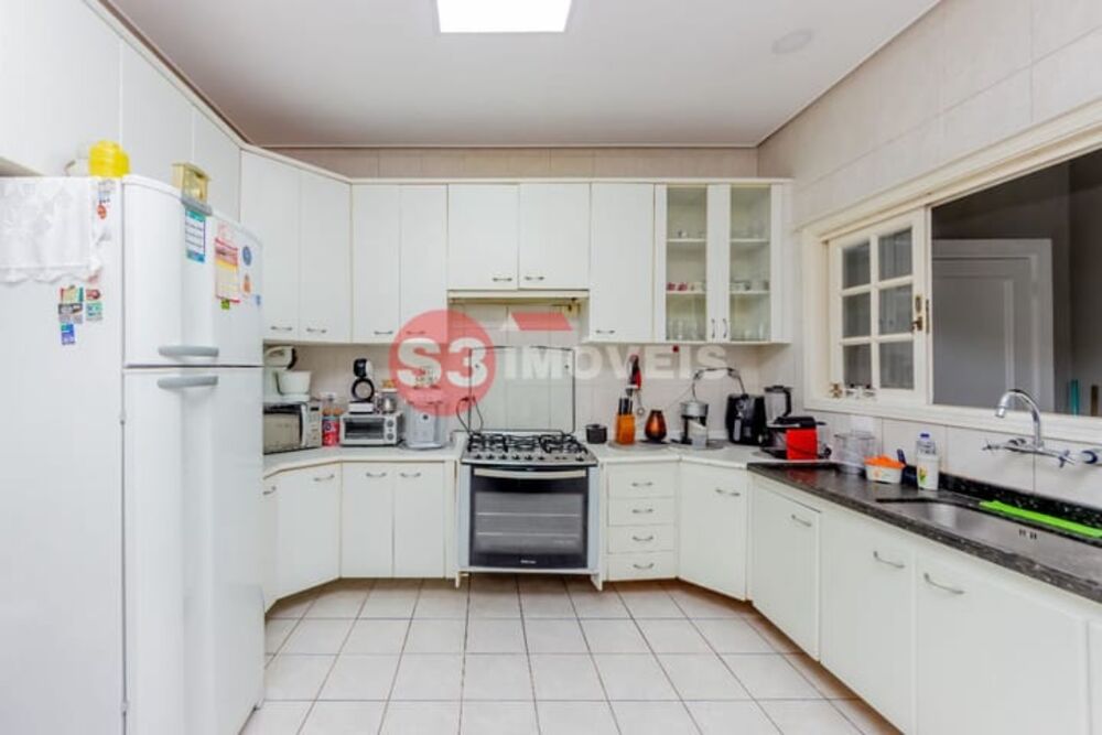 Casa, 3 quartos, 300 m² - Foto 1