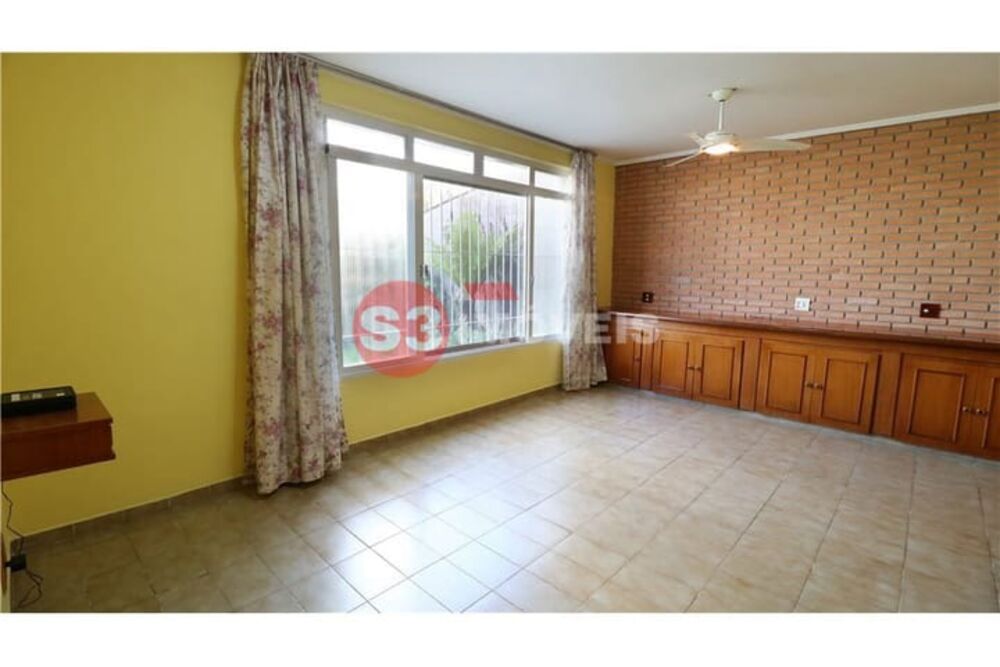 Casa, 4 quartos, 160 m² - Foto 1