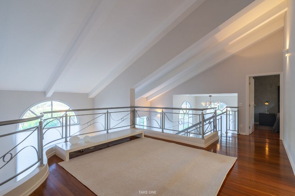 Casa de Condomínio à venda com 4 quartos, 663m² - Foto 1