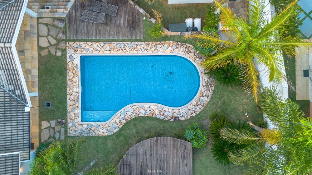 Casa de Condomínio à venda com 4 quartos, 663m² - Foto 4