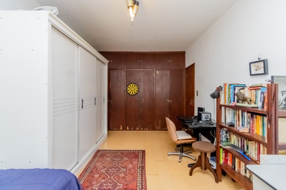 Casa, 6 quartos, 239 m² - Foto 4