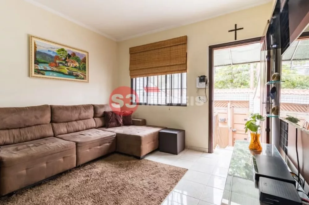 Casa à venda com 2 quartos, 104m² - Foto 1