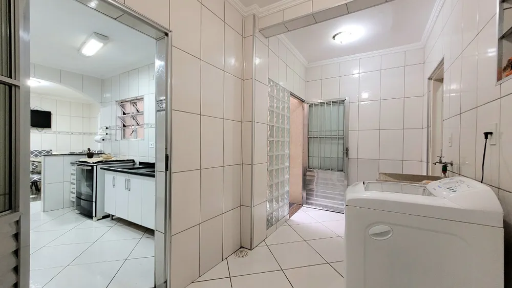 Sobrado, 3 quartos, 202 m² - Foto 1