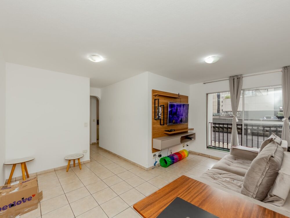 Apartamento à venda com 3 quartos, 70m² - Foto 1