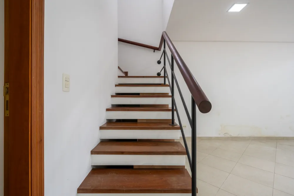 Casa, 3 quartos, 172 m² - Foto 2