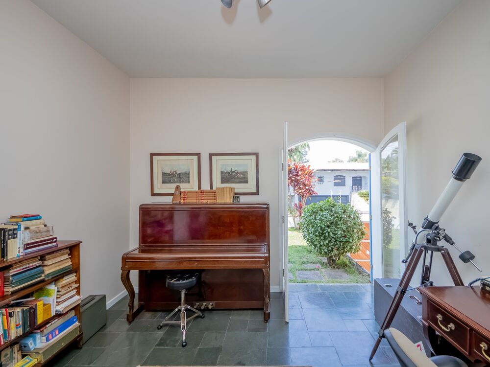 Casa, 4 quartos, 295 m² - Foto 6