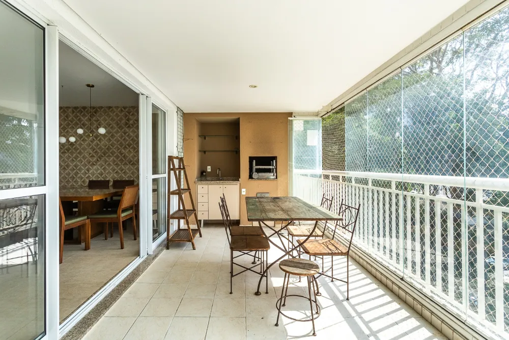 Apartamento, 3 quartos, 130 m² - Foto 2