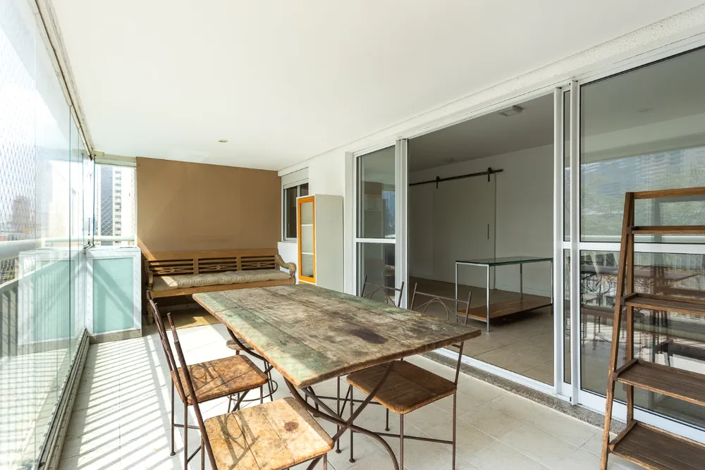 Apartamento, 3 quartos, 130 m² - Foto 3