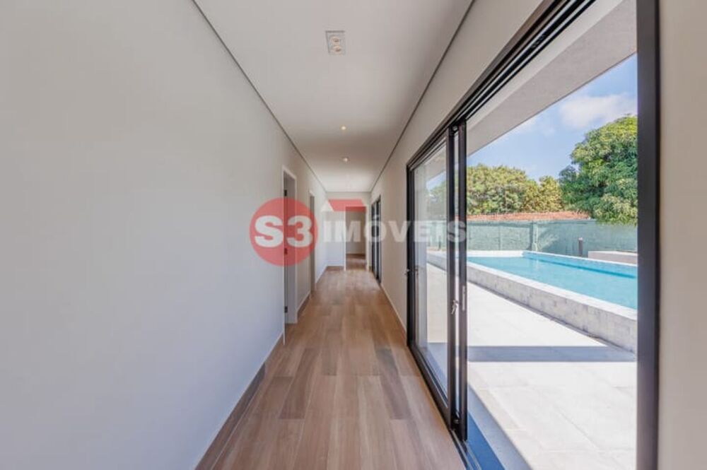 Casa de Condomínio à venda com 4 quartos, 315m² - Foto 8