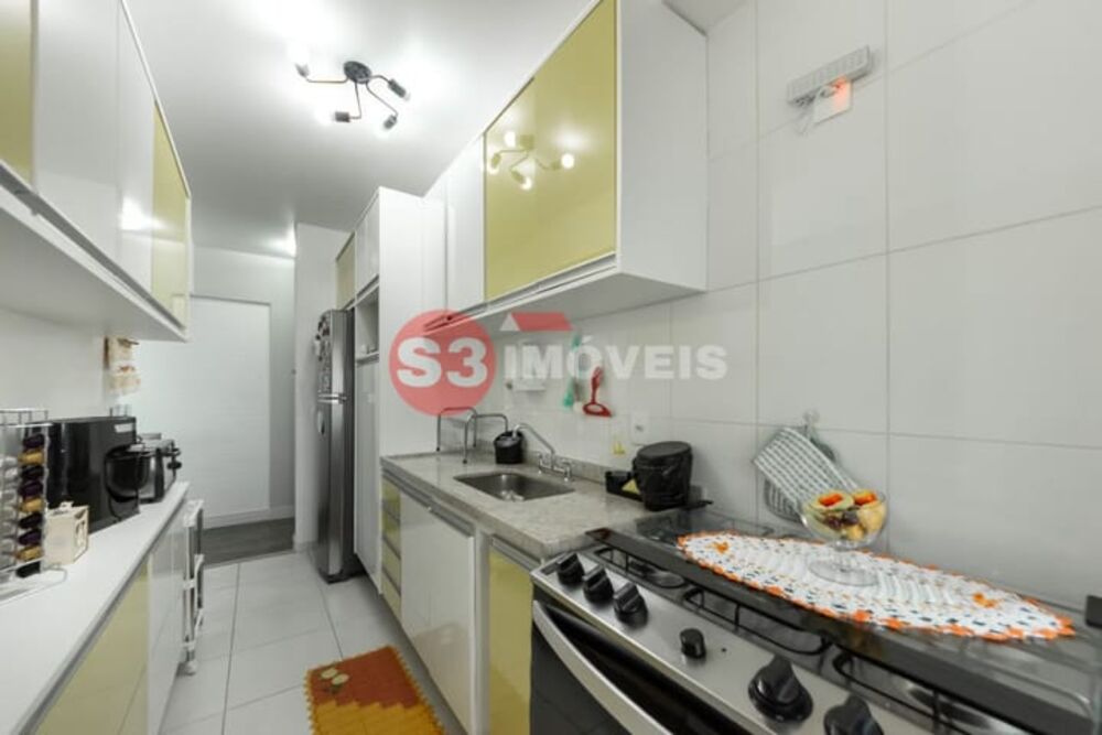 Apartamento à venda com 3 quartos, 85m² - Foto 4