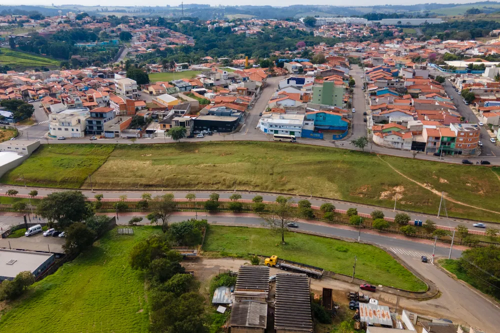 Loteamento e Condomínio, 415 m² - Foto 1