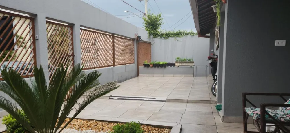 Casa, 4 quartos, 230 m² - Foto 1