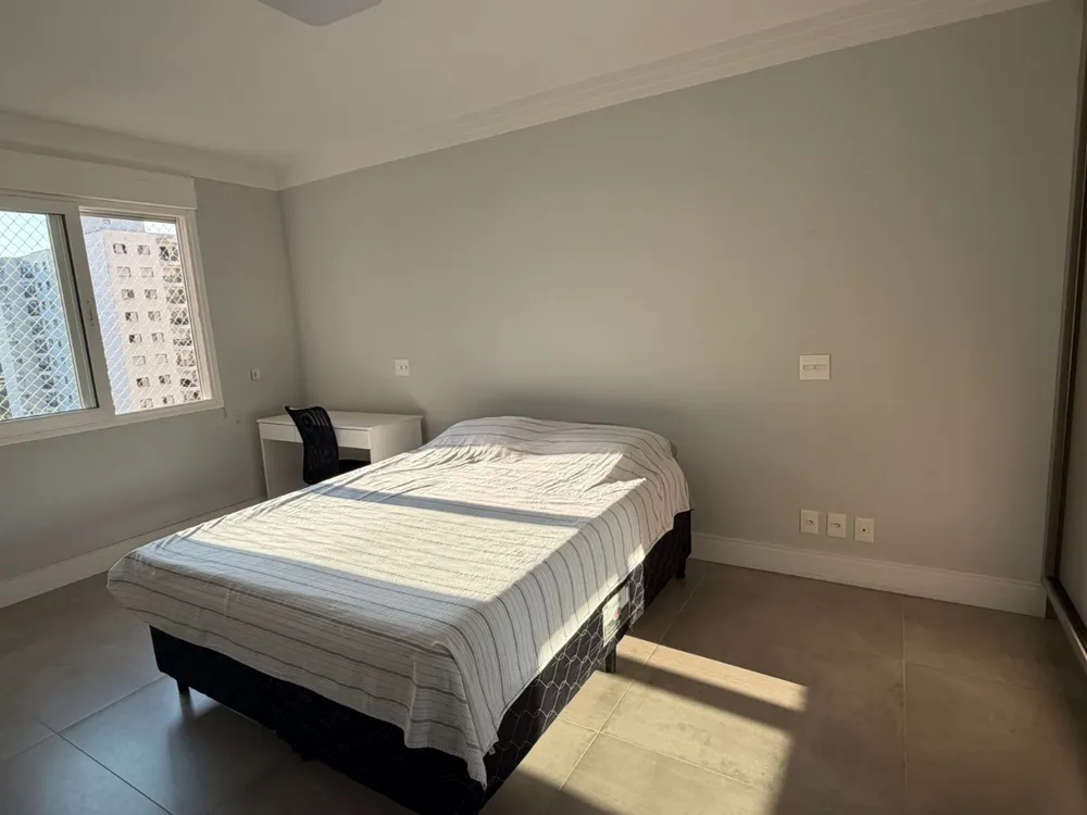 Apartamento, 3 quartos, 170 m² - Foto 4