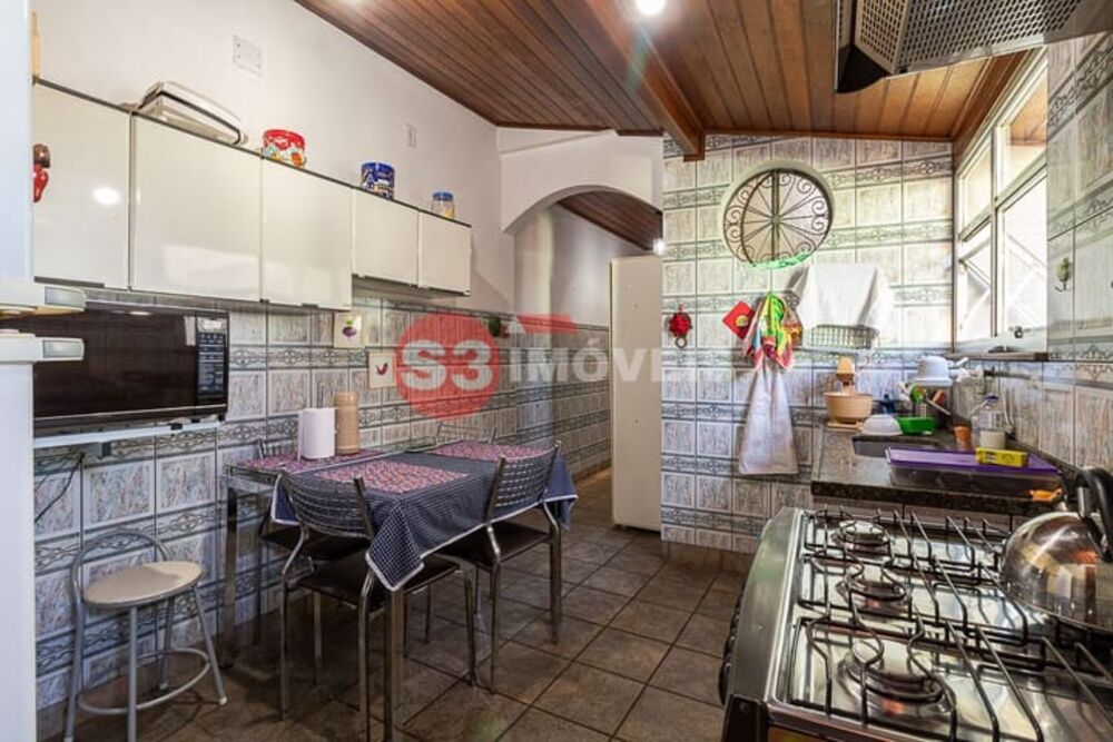Casa, 5 quartos, 311 m² - Foto 1