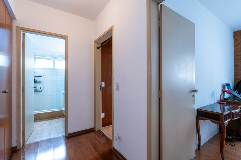 Apartamento à venda com 3 quartos, 150m² - Foto 8