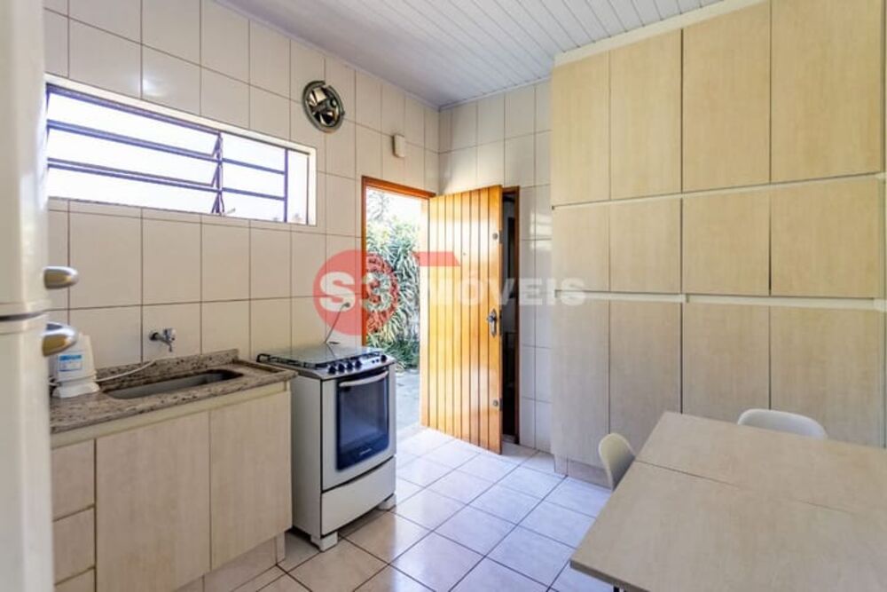 Casa, 4 quartos, 228 m² - Foto 2