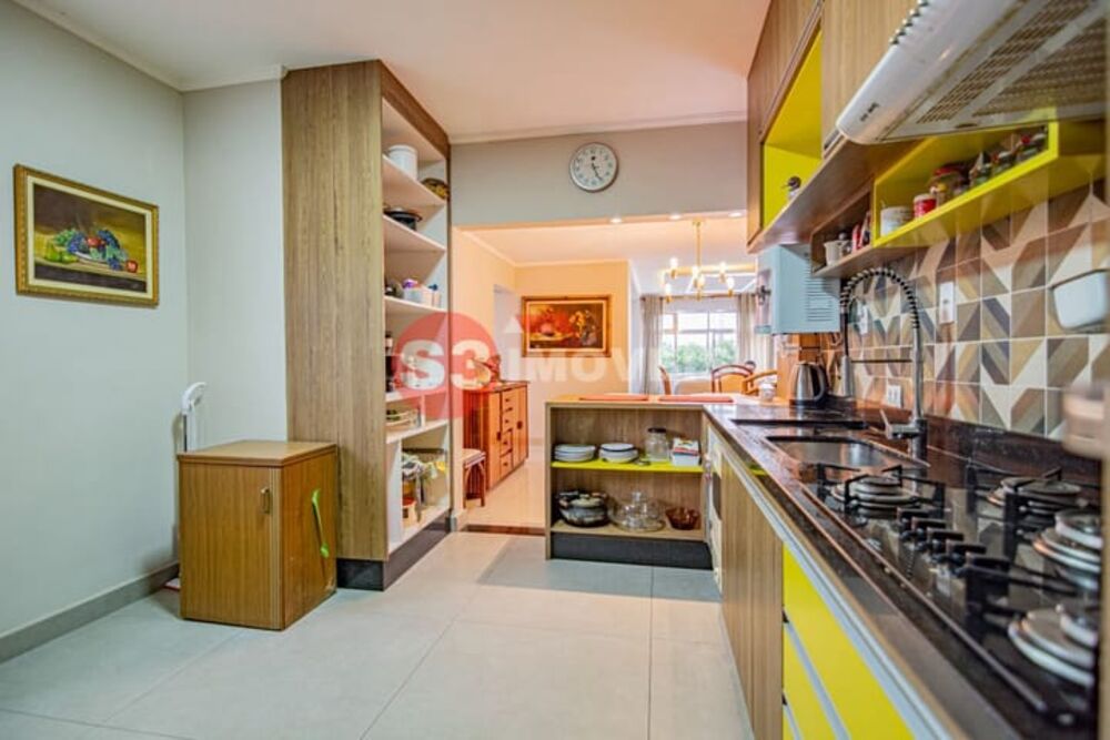 Apartamento, 3 quartos, 134 m² - Foto 1