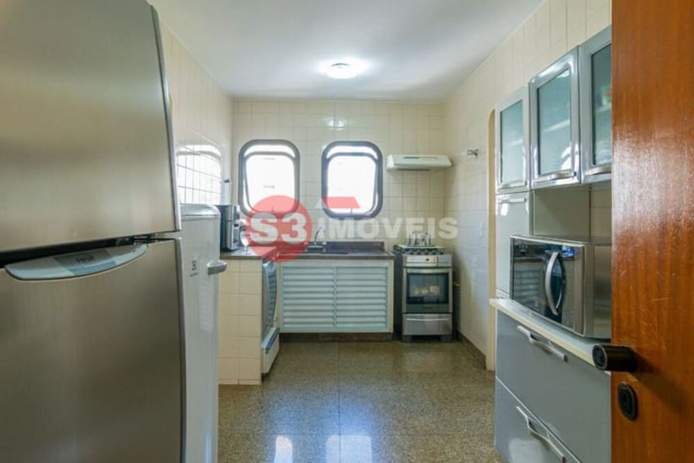 Apartamento, 3 quartos, 177 m² - Foto 2