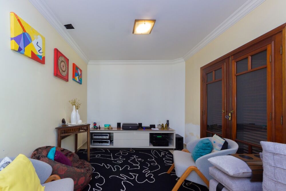 Casa à venda com 4 quartos, 399m² - Foto 2