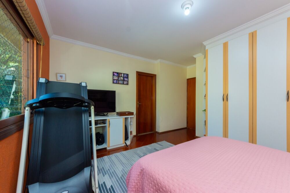 Casa à venda com 4 quartos, 399m² - Foto 4