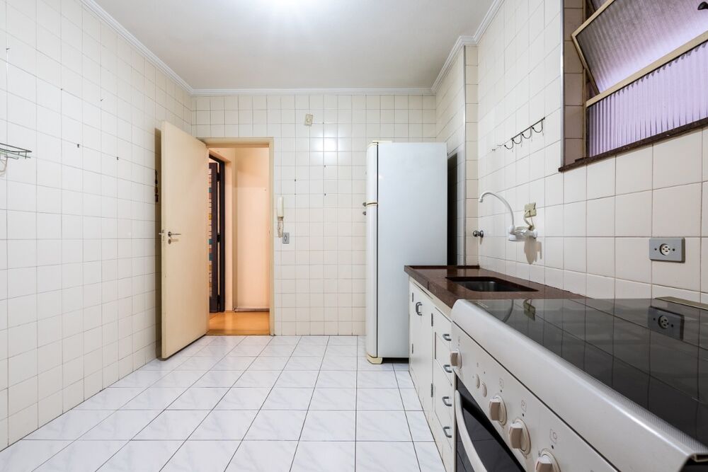 Apartamento à venda com 2 quartos, 97m² - Foto 13