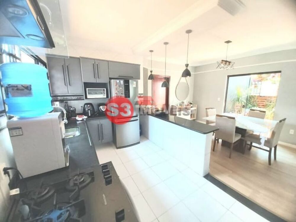 Casa à venda com 3 quartos, 177m² - Foto 13