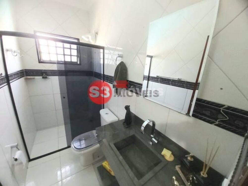 Casa à venda com 3 quartos, 177m² - Foto 14