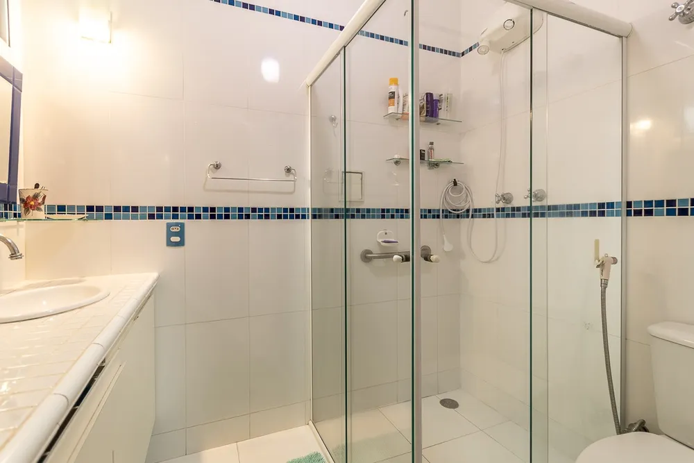 Casa, 4 quartos, 267 m² - Foto 2