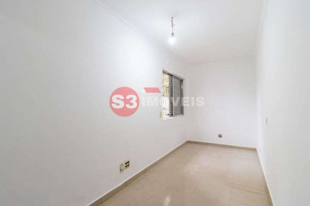Casa à venda com 3 quartos, 240m² - Foto 7