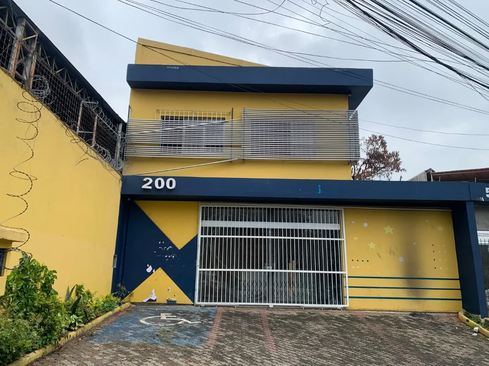 Sala-Conjunto, 230 m² - Foto 1