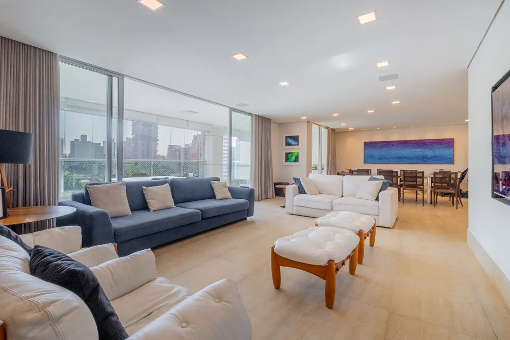 Apartamento, 4 quartos, 270 m² - Foto 1